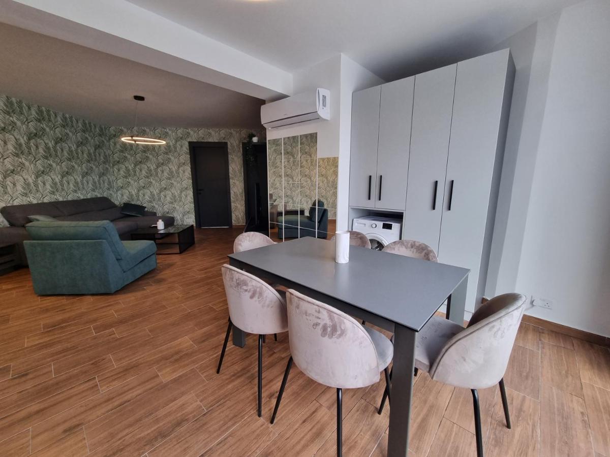 Korzo Suites Msida Luxury Penthouse With Pool 외부 사진
